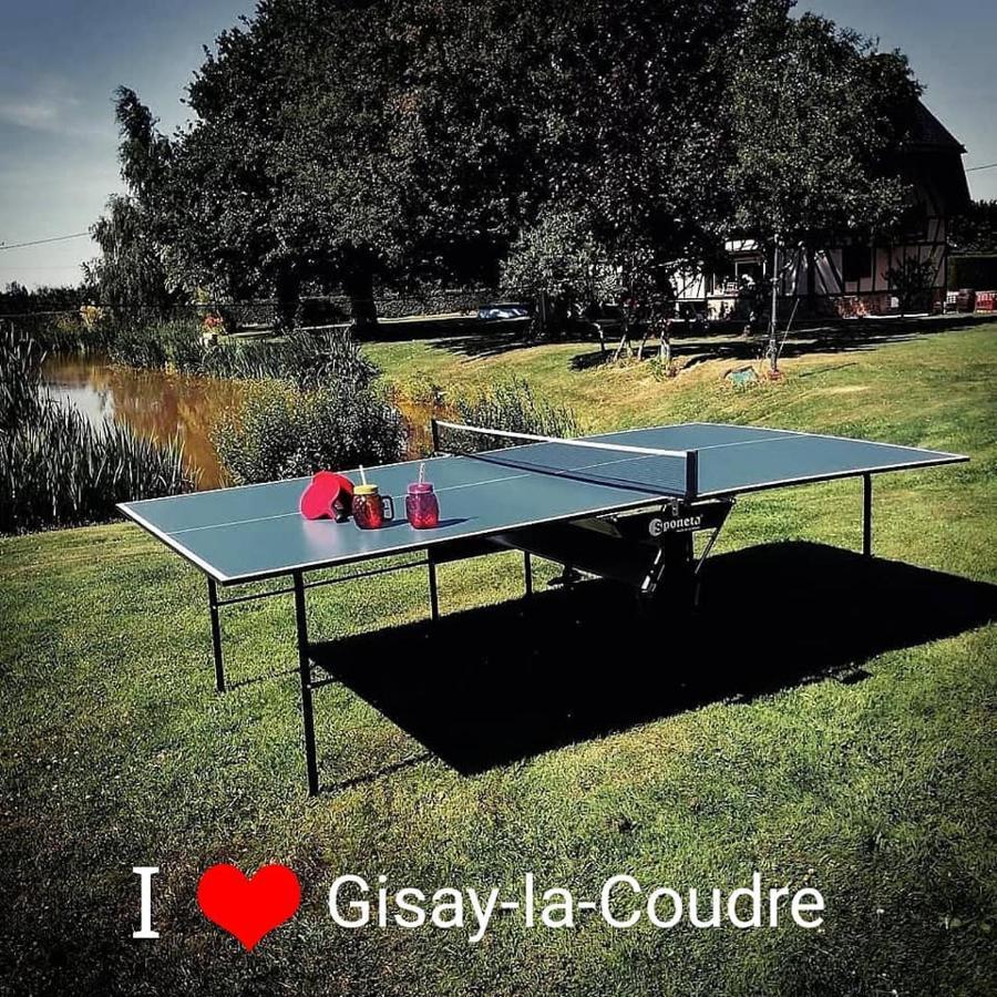 Le Studio Du Pressoir Gisay 외부 사진