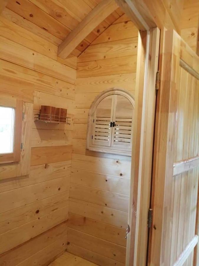 Le Studio Du Pressoir Gisay 외부 사진