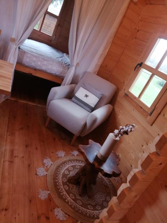 Le Studio Du Pressoir Gisay 외부 사진